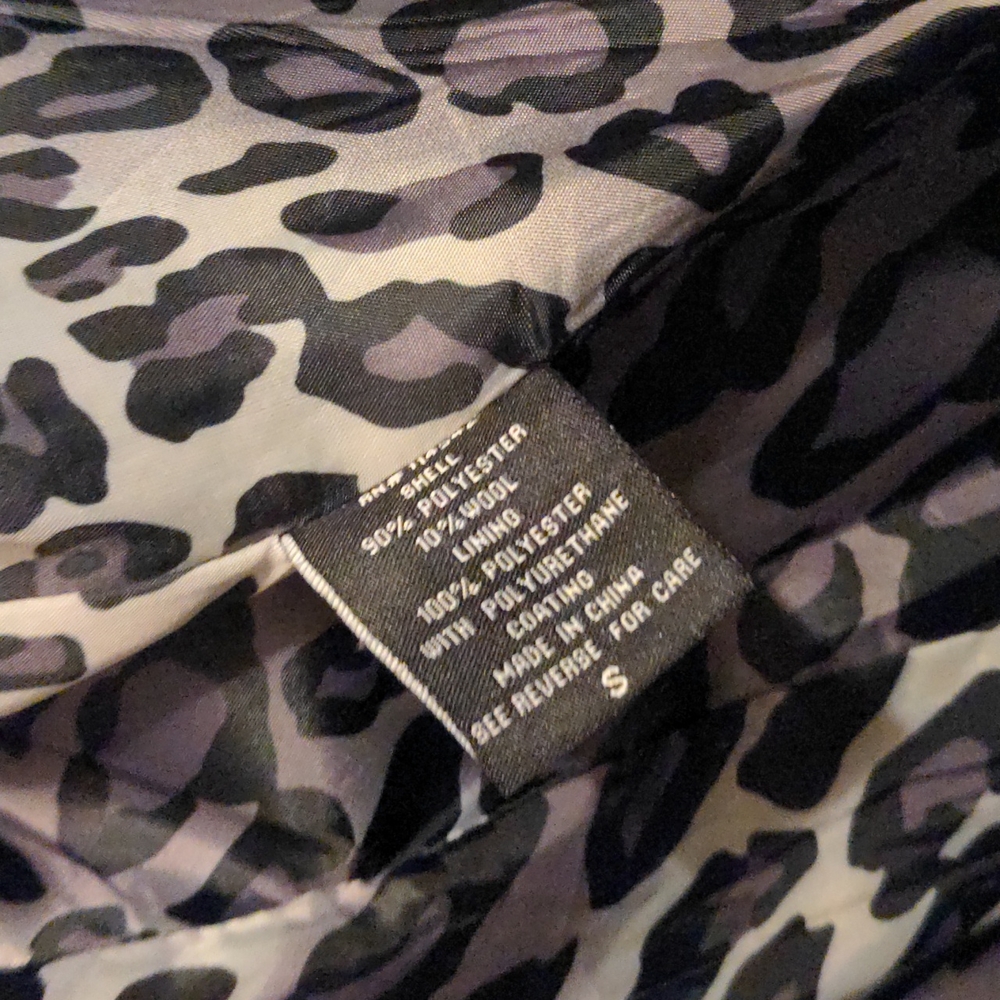 JOUJOU Women's Double Breasted Black Coat Sale - Picture 6 of 8